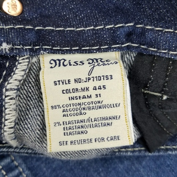 🔴SOLD🔴 Miss Me Skinny jeans - Picture 5 of 8